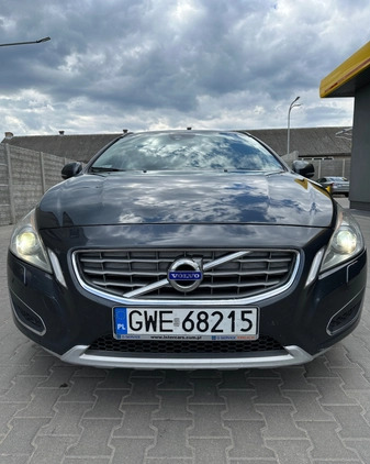 Volvo V60 cena 32500 przebieg: 248000, rok produkcji 2011 z Rypin małe 277